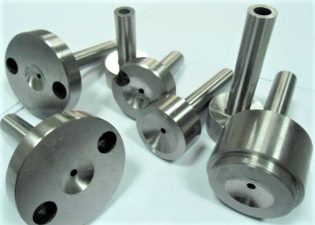 Khuôn ép loại C Ống lót sprue DIN HRC 60 được hút chân không theo tiêu chuẩn