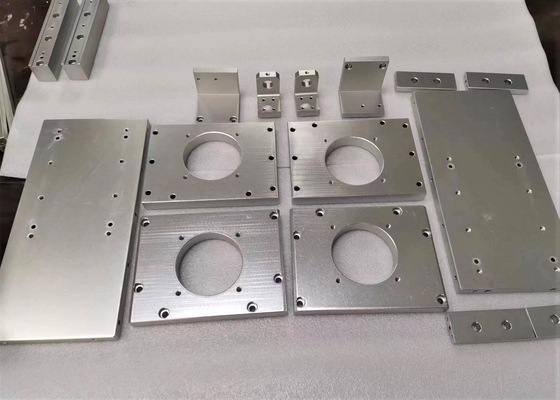 Máy tiện CNC chính xác Thiết bị y tế bằng thép không gỉ Bộ phận máy bằng nhôm