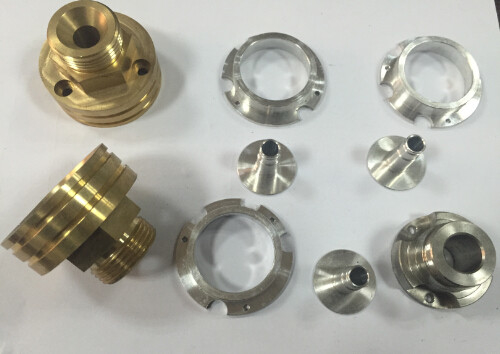 Các bộ phận gia công CNC bằng đồng thau Các bộ phận kim loại được gia công CNC cứng để tự động hóa cơ khí