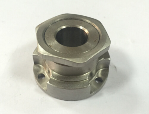 Bộ phận tiện CNC bằng thép không gỉ Bộ phận đúc hợp kim kẽm cho các bộ phận ô tô