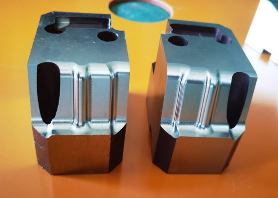Khoang đúc khuôn chính xác Bộ phận khuôn lõi Dụng cụ chết